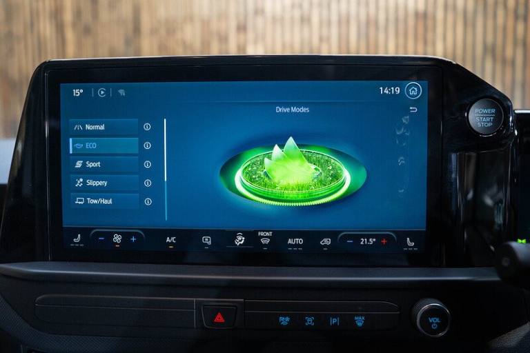  Ford Transit Custom 320 Limited L2 2.5L Auto Plug-in Hybrid Crew Cab HYBRID Automatic