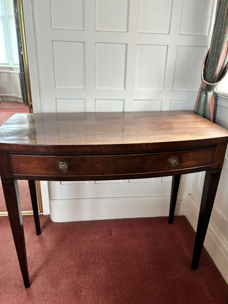 Mahogany Console / Hall Table – 2 Drawers – Traditional Style