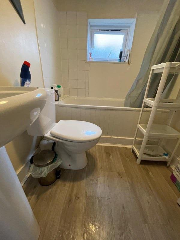 🌿Spacious Master Room for Rent Near Finsbury – N4📍