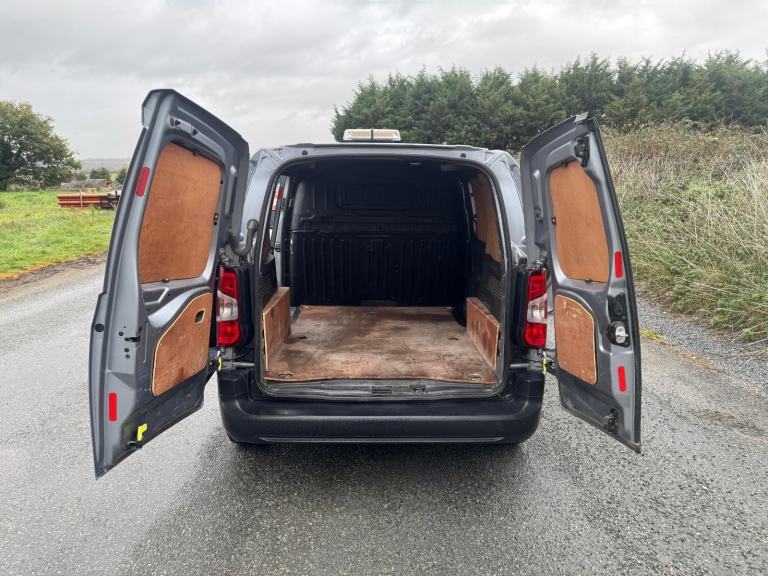 Toyota ProAce 1.5 BlueHDi Active Short Panel Van 5dr Diesel Manual SW... 2021/21