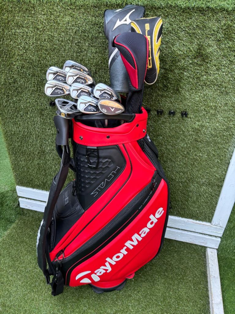 Callaway Apex DCB Irons, Mizuno ST-Z 230 Driver, Odyssey Stroke Lab Putter & TaylorMade Tour Bag