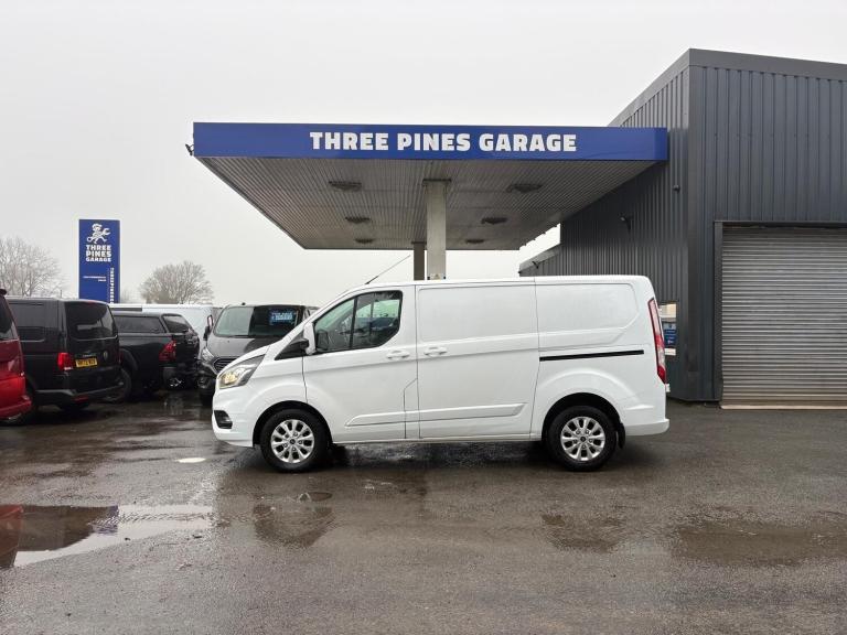 Ford Transit Custom 2.0 EcoBlue 130ps Limited SWB Panel Van 1 Owner FSH Inc Vat