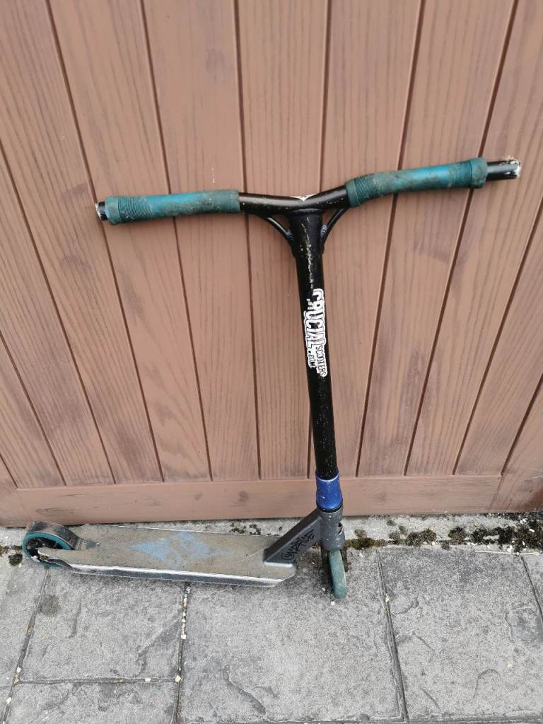 Crucial Stunt Scooter - Black, silver and blue - used condition but fully working