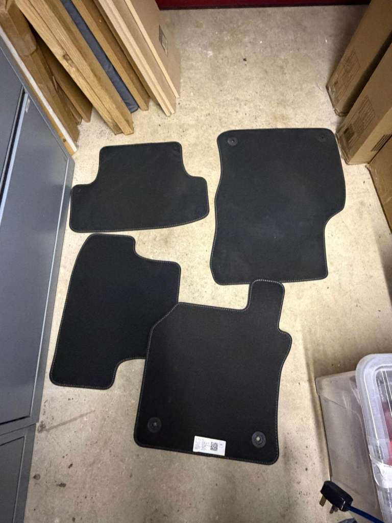 Audi Q2 car mats