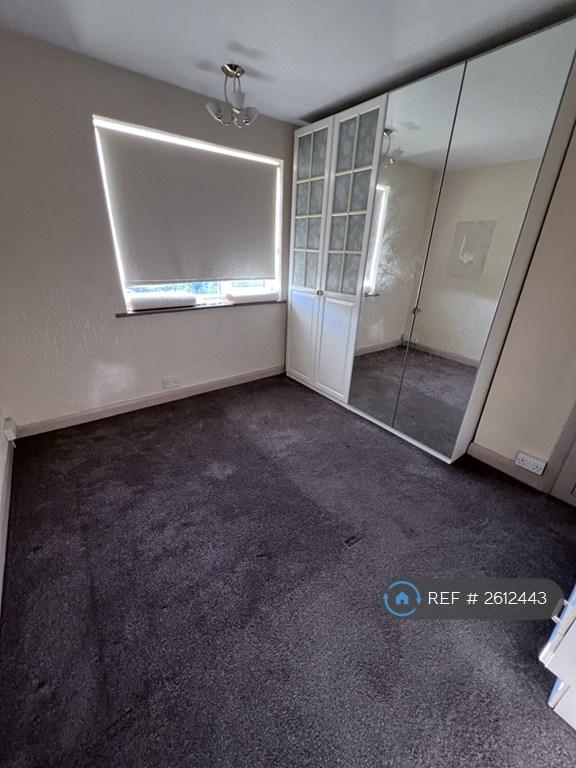 3 bedroom house in Sheila Road, Romford, RM5 (3 bed) (#2612443)