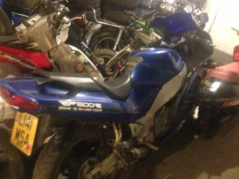 SUZUKI RF 600 R DOHC. 1994 RUNNING PROJECT DELIVERY AVAILABLE