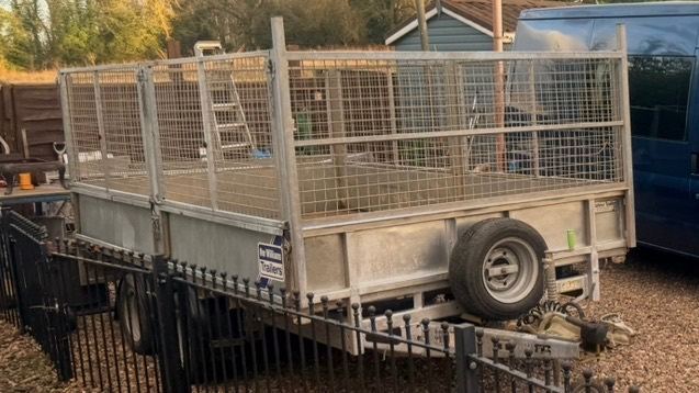 Ifor Williams LM126G 3500kg Twin Axle Flatbed Trailer with Mesh Sides & Paperwork