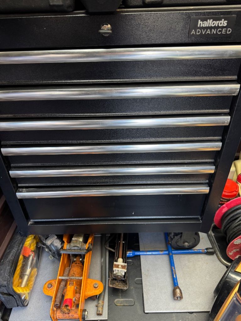 Halfords Advanced Tool Chest And Tools