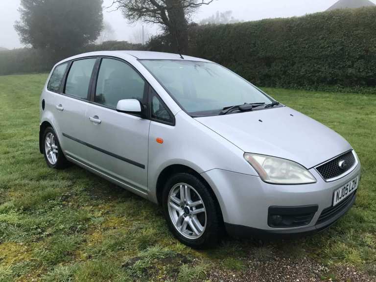 FORD FOCUS C MAX 5 MONTHS MOT FULL SERVICE HISTORY A VERY RELIABLE CAR THAT WONT LET YOU DOWN