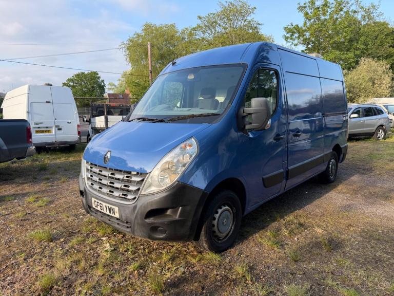  Renault Master 2.3 dCi 35 FWD MWB Medium Roof Euro 5 5dr Diesel Manual