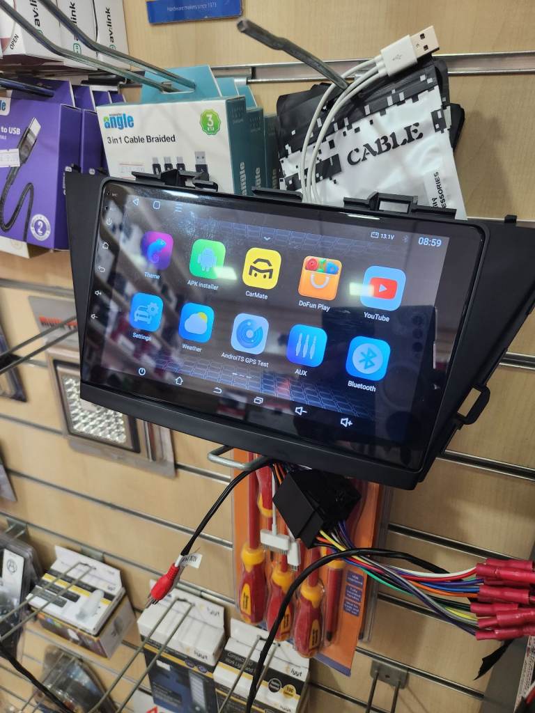 Toyota Prius Alpha RHD Stereo Radio