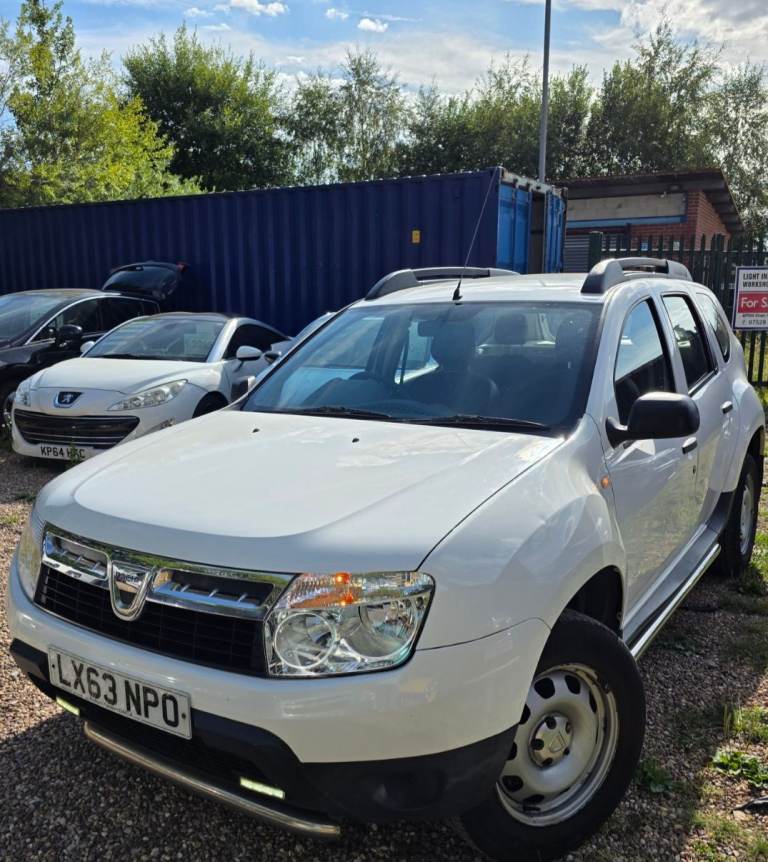 image for DACIA DUSTER ACCESS 4X2 MODEL 1.6 PETROL 105 BHP LOW MILES 65K 12 MONTHS MOT&FULL HISTORY SERVICE!!!
