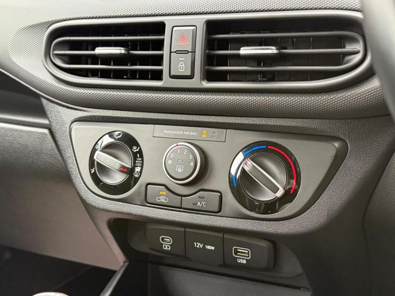 2023 Hyundai i10 1.2 Advance Auto Euro 6 (s/s) 5dr HATCHBACK Petrol Automatic