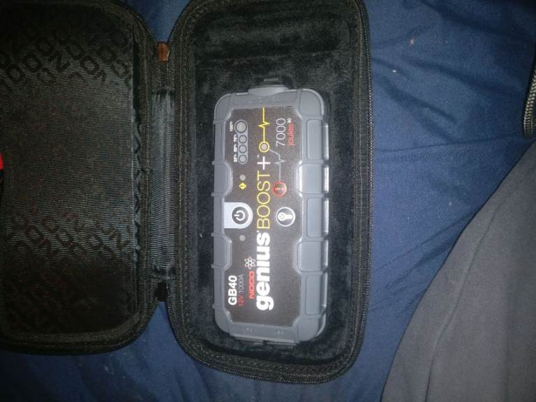 Car booster jump leads