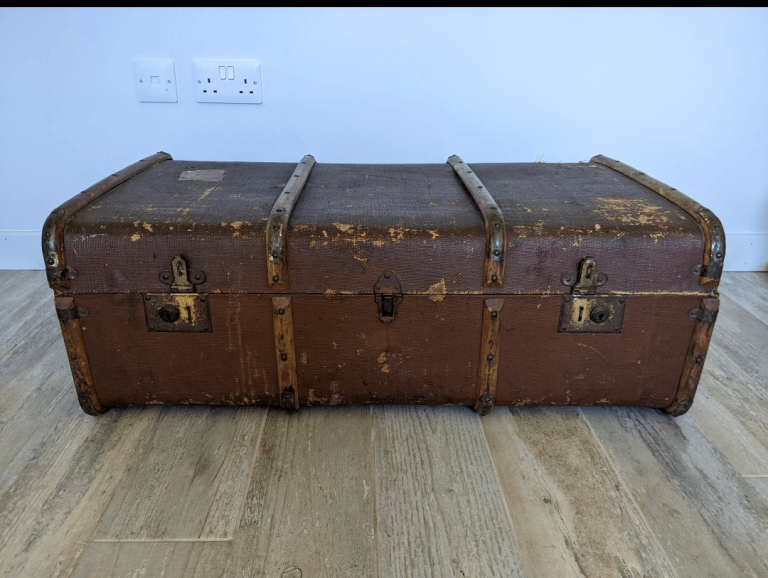Vintage Storage Trunk 