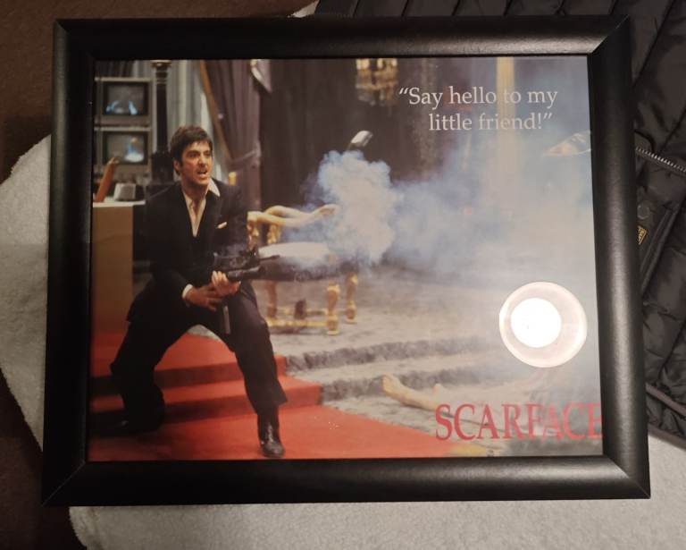 Gangster photo frames 