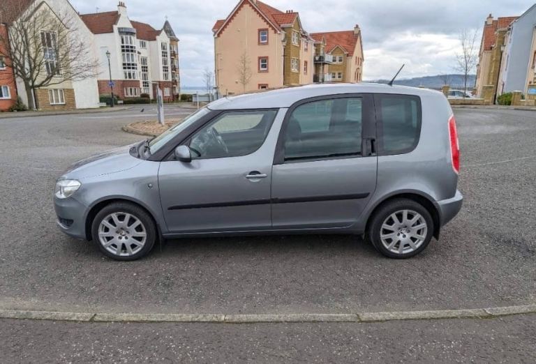 Skoda, ROOMSTER, MPV, 2012, Manual, 1197 (cc), 5 doors