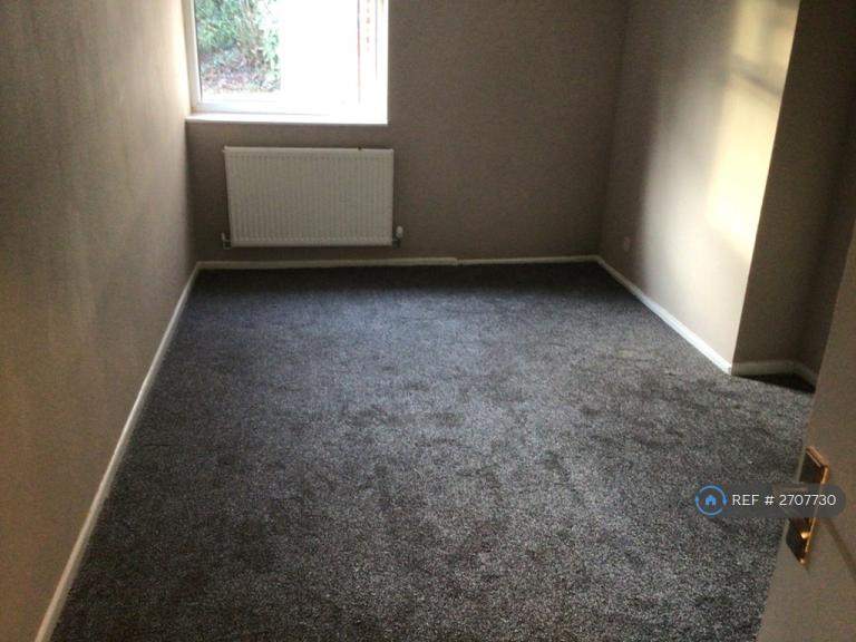 1 bedroom flat in Limefield Court, Salford, M7 (1 bed) (#2707730)