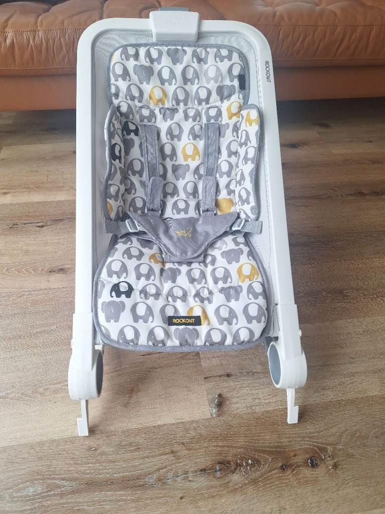 Baby bouncer