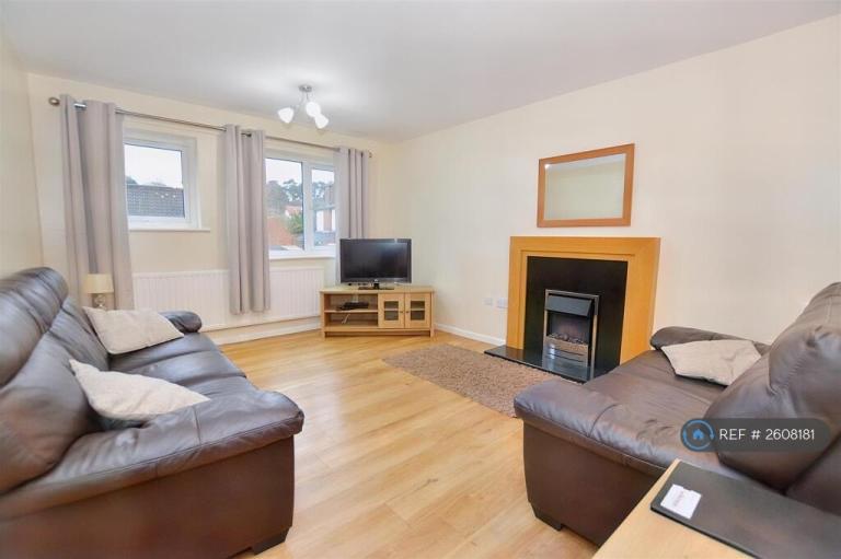 2 bedroom flat in Norfolk Road, Sheringham, NR26 (2 bed) (#2608181)