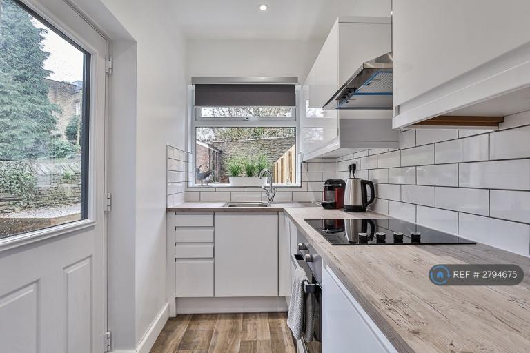 1 bedroom in Spooner Road, Sheffield, S10 (#2794675)