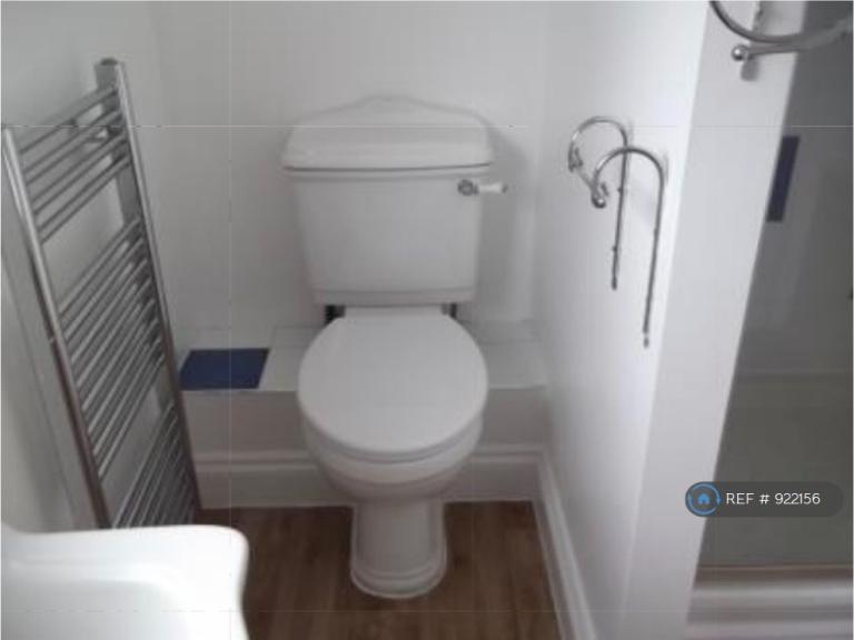 3 bedroom house in Winnards Park, Sarisbury Green, Southampton, SO31 (3 bed) (#922156)