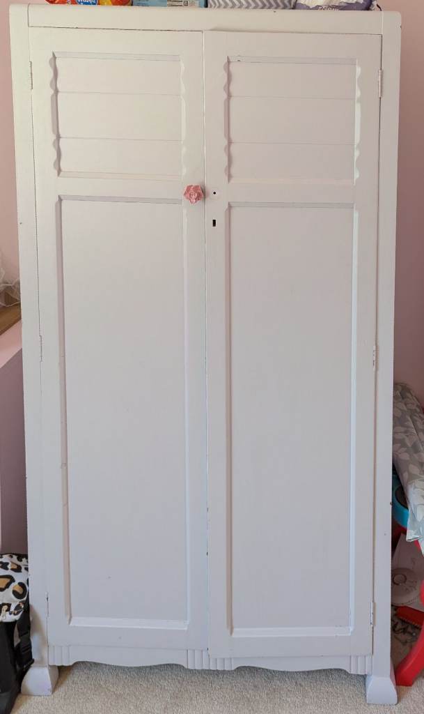 Free Wardrobe 