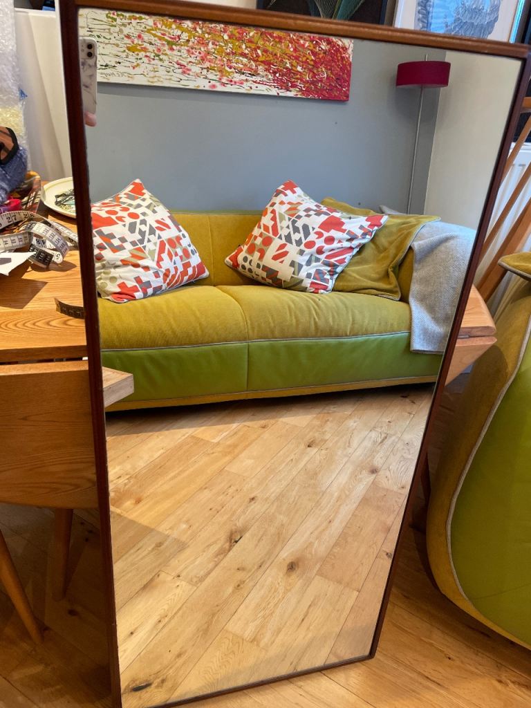 HEAVY TEAK VINTAGE RETRO MIRROR