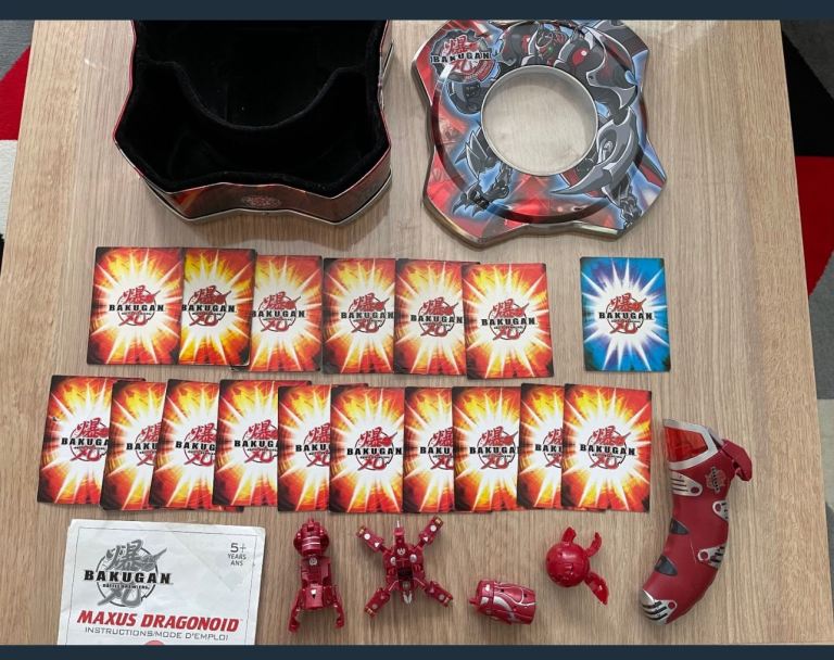 Bakugan Maxus Dragonoid Collection with Cards and Case
