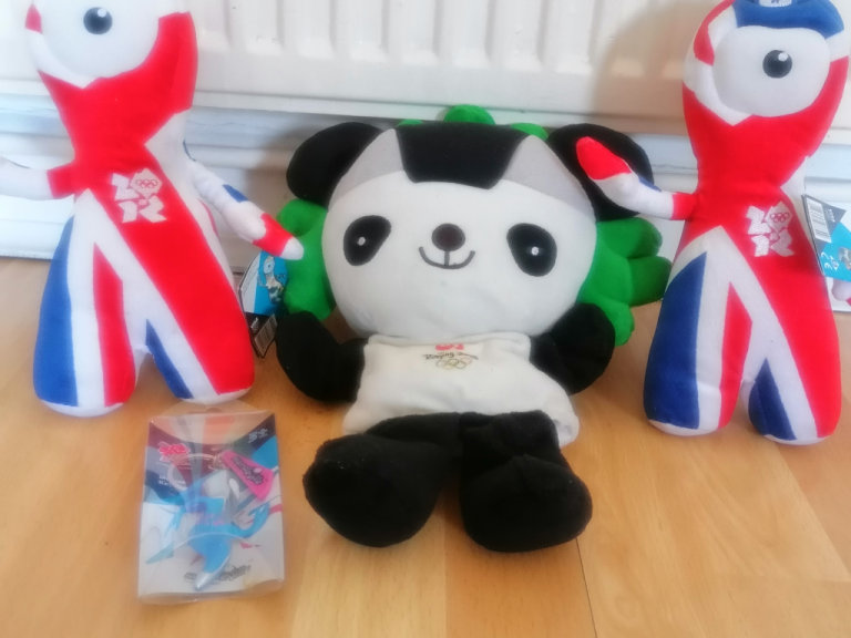 New: Collectible Olympics Official Merchandise Sports Memorabilia Job Lot ( 4 items) . BNWT 
