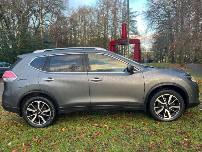 NISSAN X-TRAIL 1.6 dCi Tekna Grey Manual Diesel seven seats2016
