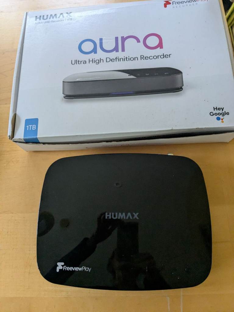 Humax aura 