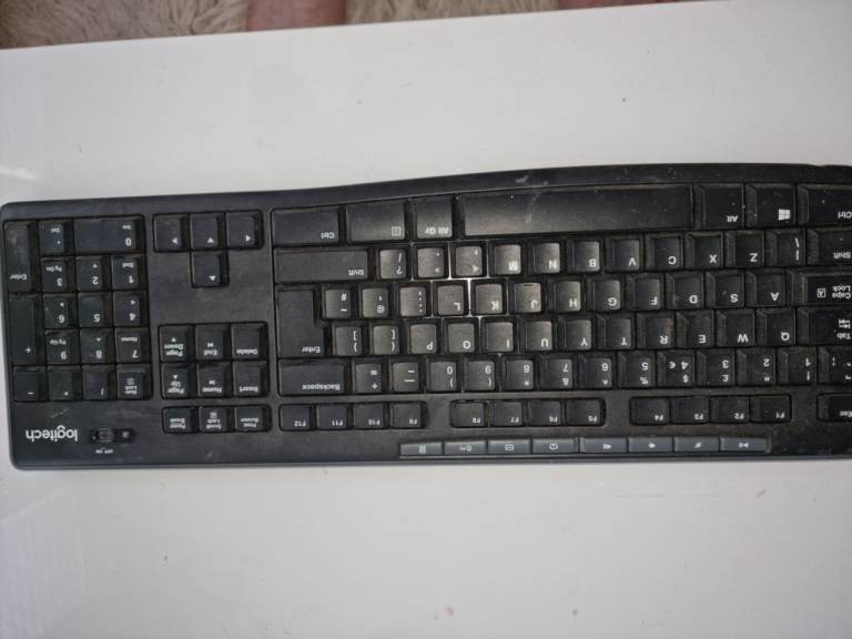 Logitech wireless/bluetooth keyboard and 2 mice