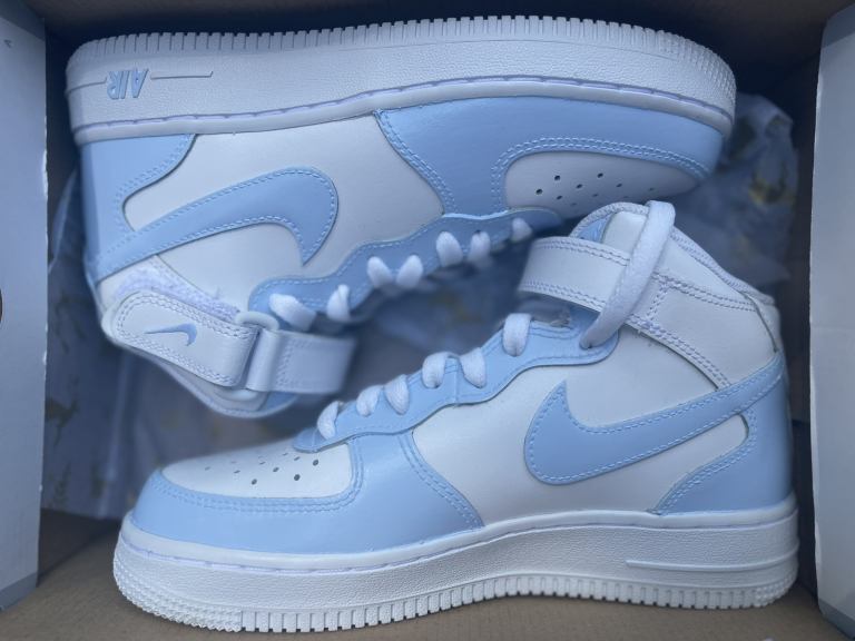 image for Nike air force 1 size 4,5