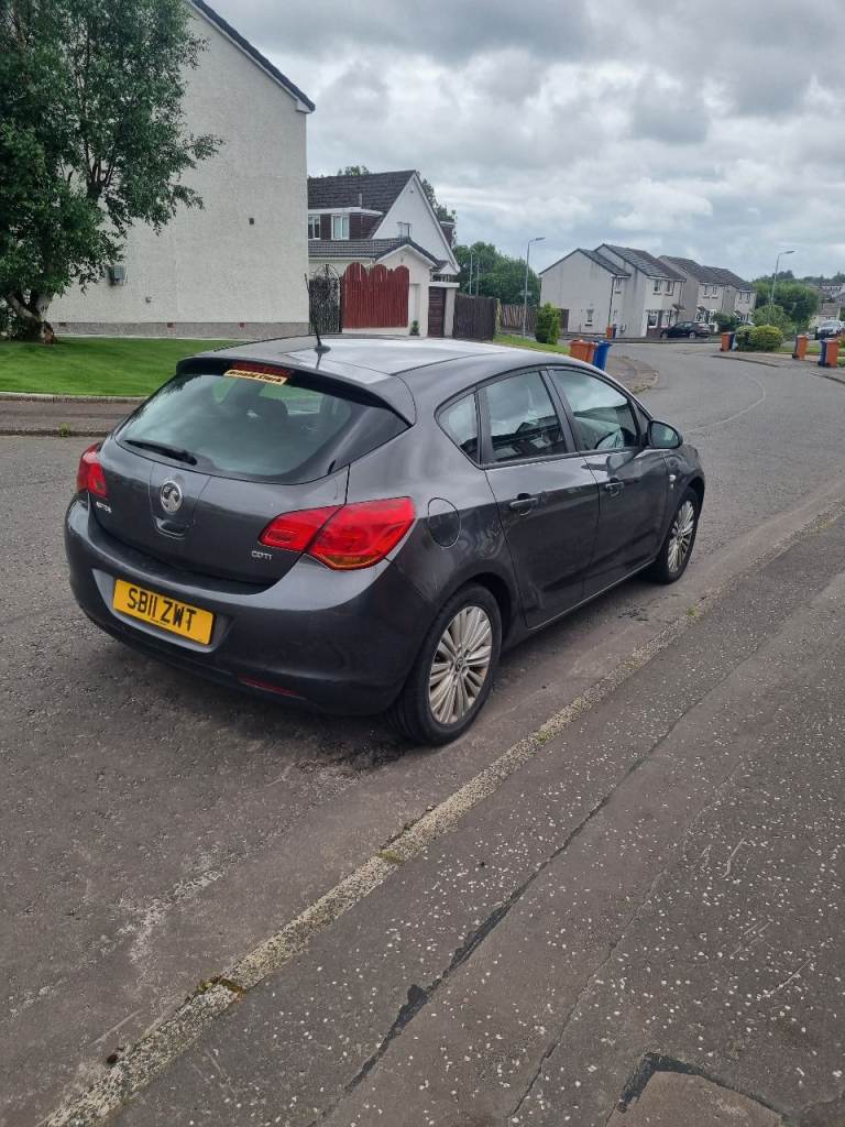 Vauxhall, ASTRA, Hatchback, 2011, Manual, 1686 (cc), 5 doors