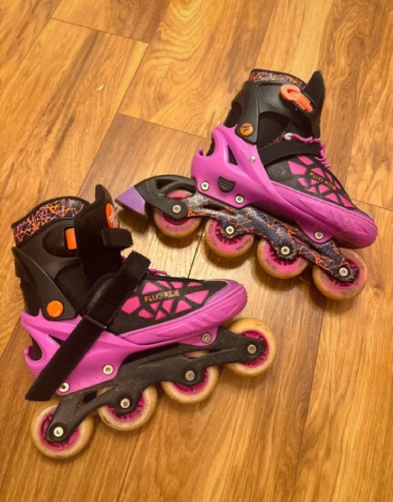 roller skates 