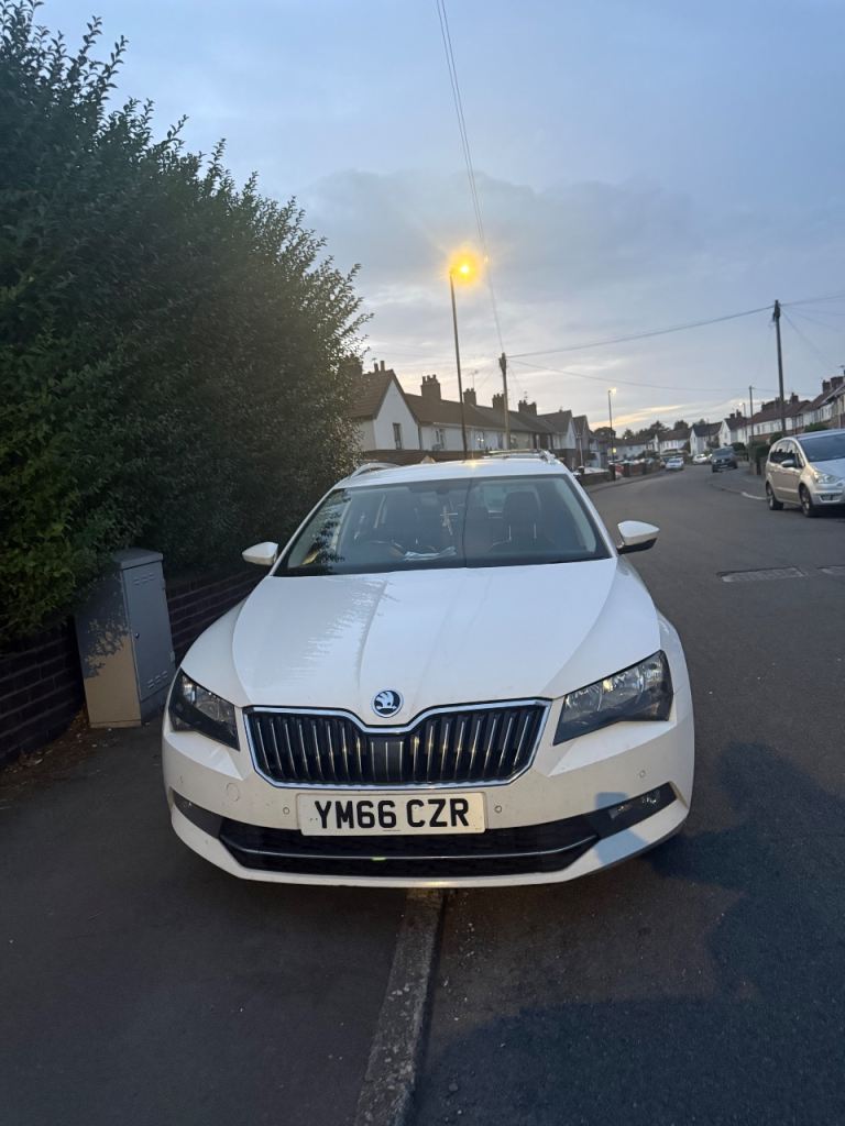 Skoda, SUPERB, Estate, 2017, Manual, 1968 (cc), 5 doors