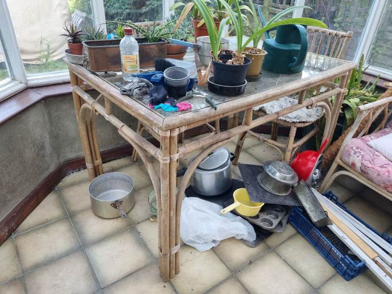 Conservatory Table and Chairs Set