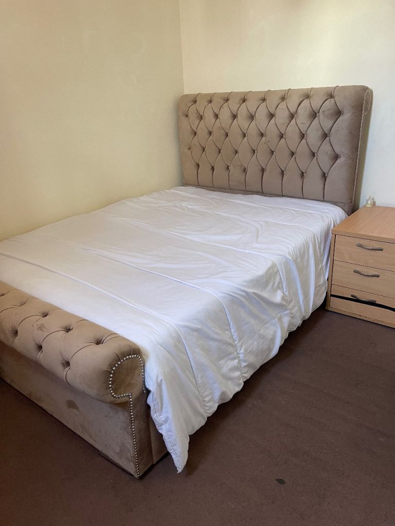 Furnished room for rent