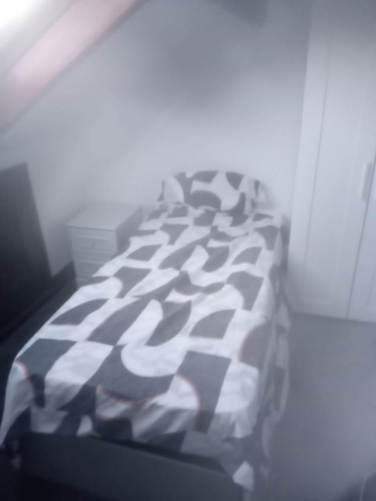 Room to let 