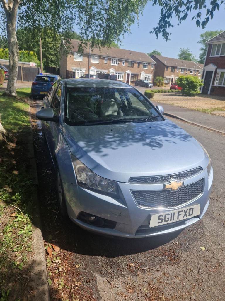 Chevrolet, CRUZE, Saloon, 2011, Manual, 1598 (cc), 4 doors