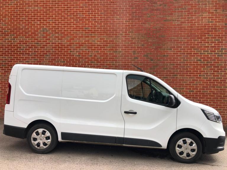 2022 Renault Trafic LL30 Blue dCi 130 Business Van PANEL VAN Diesel Manual