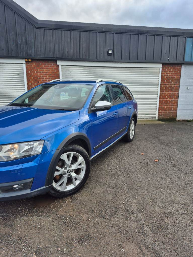 Skoda, OCTAVIA, Estate, 2015, Manual, 1968 (cc), 5 doors