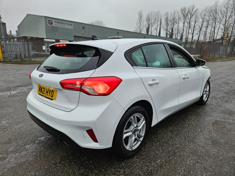 2021 21 Ford Focus DIESEL 1.5 EcoBlue 120 Zetec 5dr White Damaged Salvage