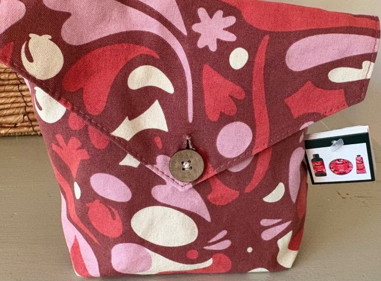 The Body Shop Cranberry Crush Gift Set - New