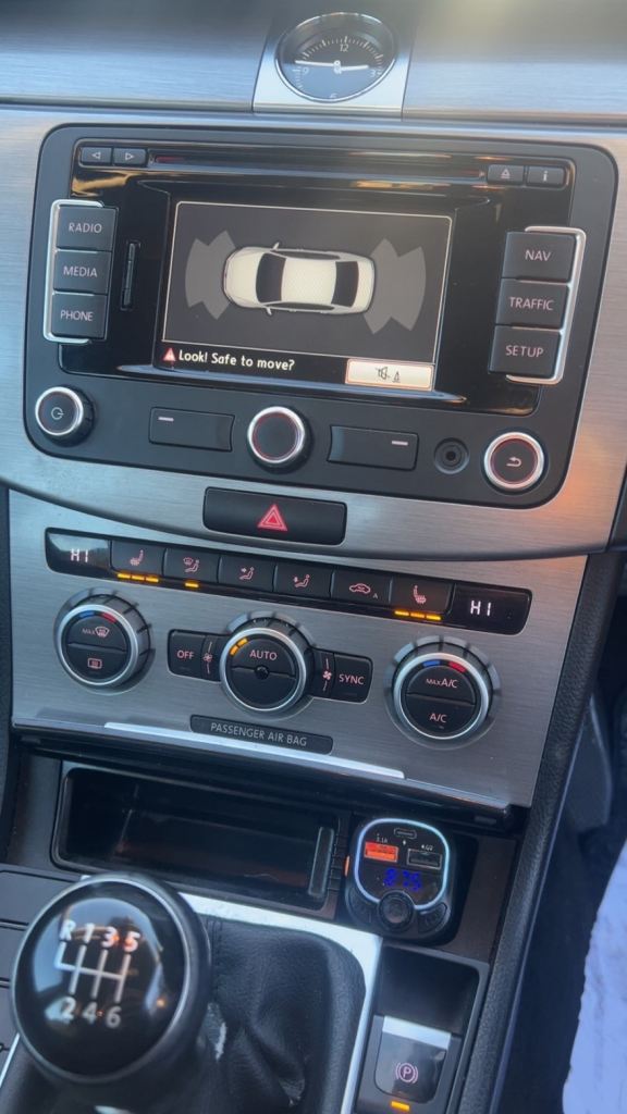 Volkswagen, PASSAT, Saloon, 2014, Manual, 1598 (cc), 4 doors