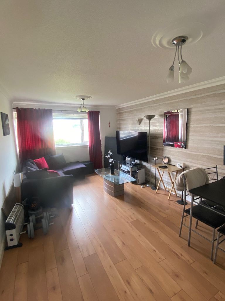 2 bed flat short term stay Edinburgh fringe festival