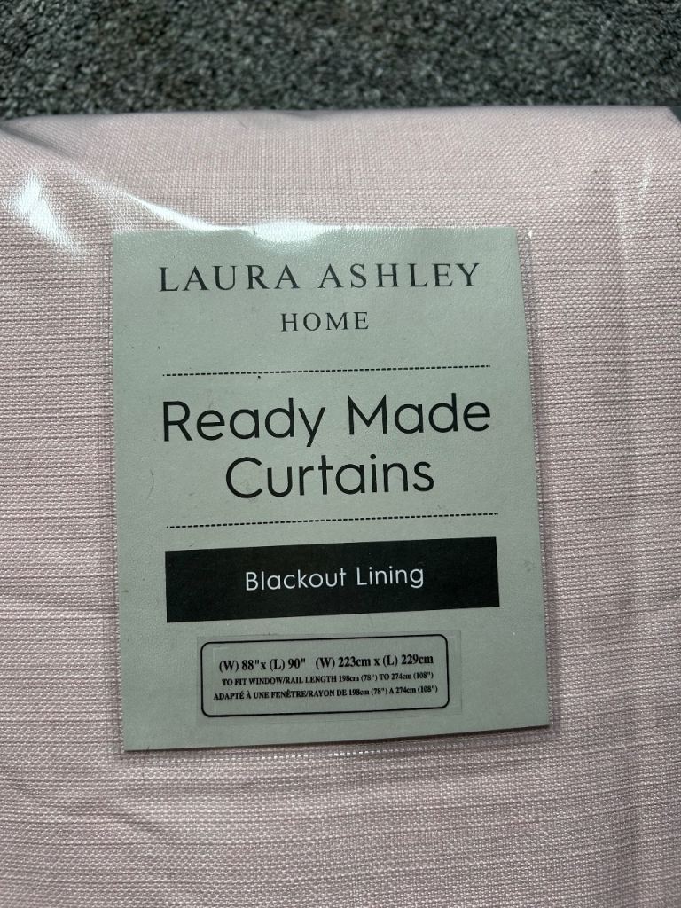 Laura Ashley 
