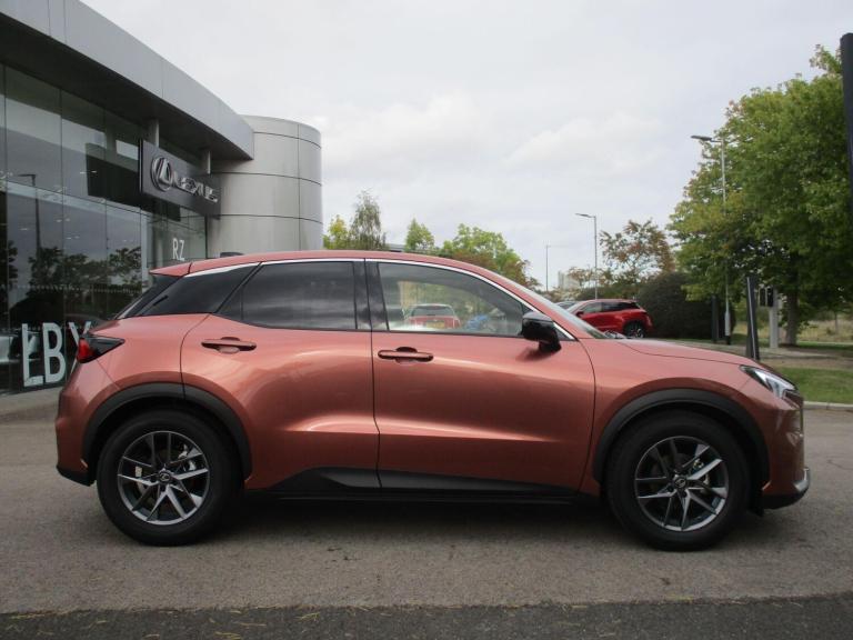 2025 Lexus LBX 1.5 VVT-iE Premium SUV 5dr Petrol Hybrid E-CVT Euro 6 (s/s) (136 ps) HATCHBACK Pet...