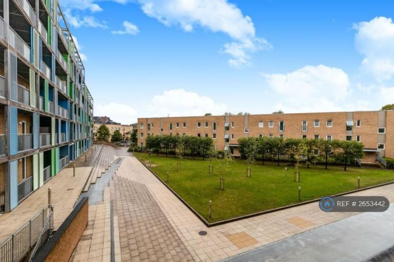 image for 2 bedroom flat in Warren Close, Cambridge, CB2 (2 bed) (#2653442)